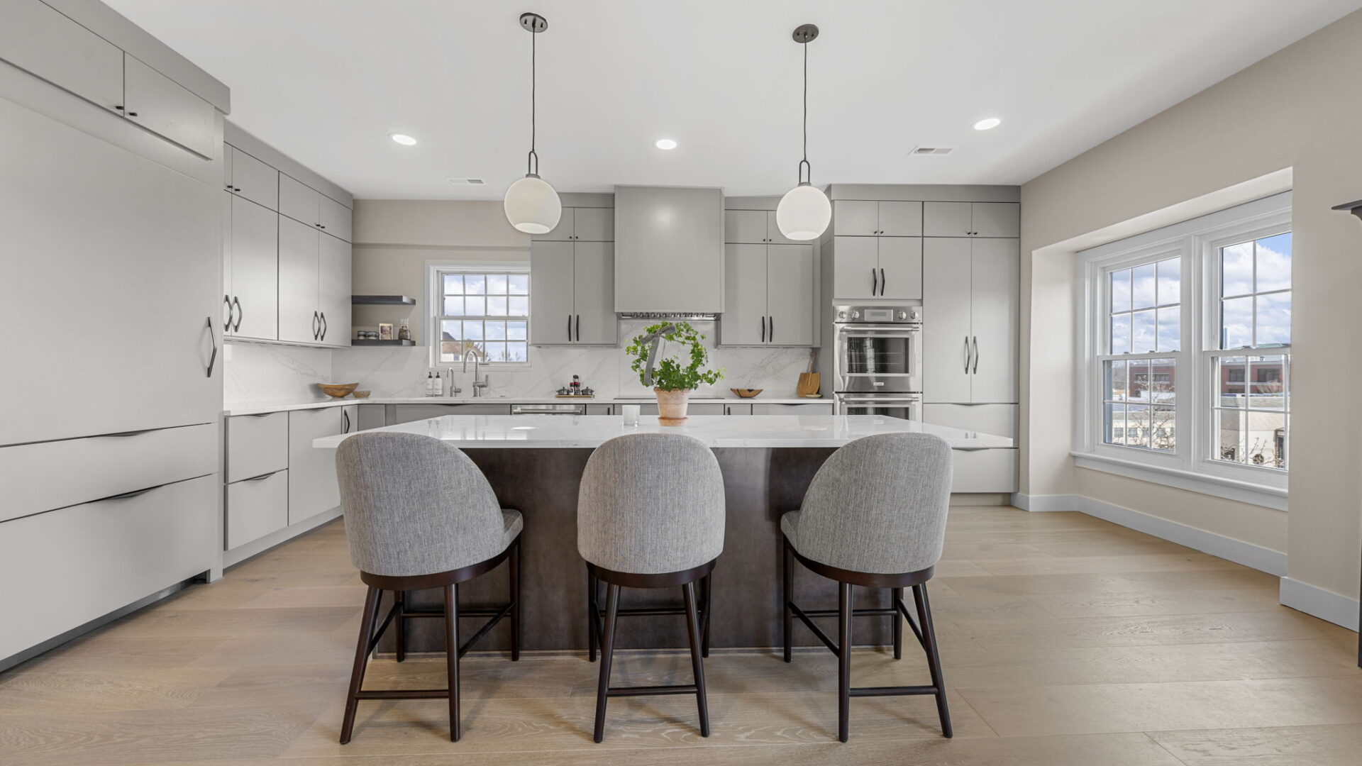 5-web-or-mls--jefferson-ave