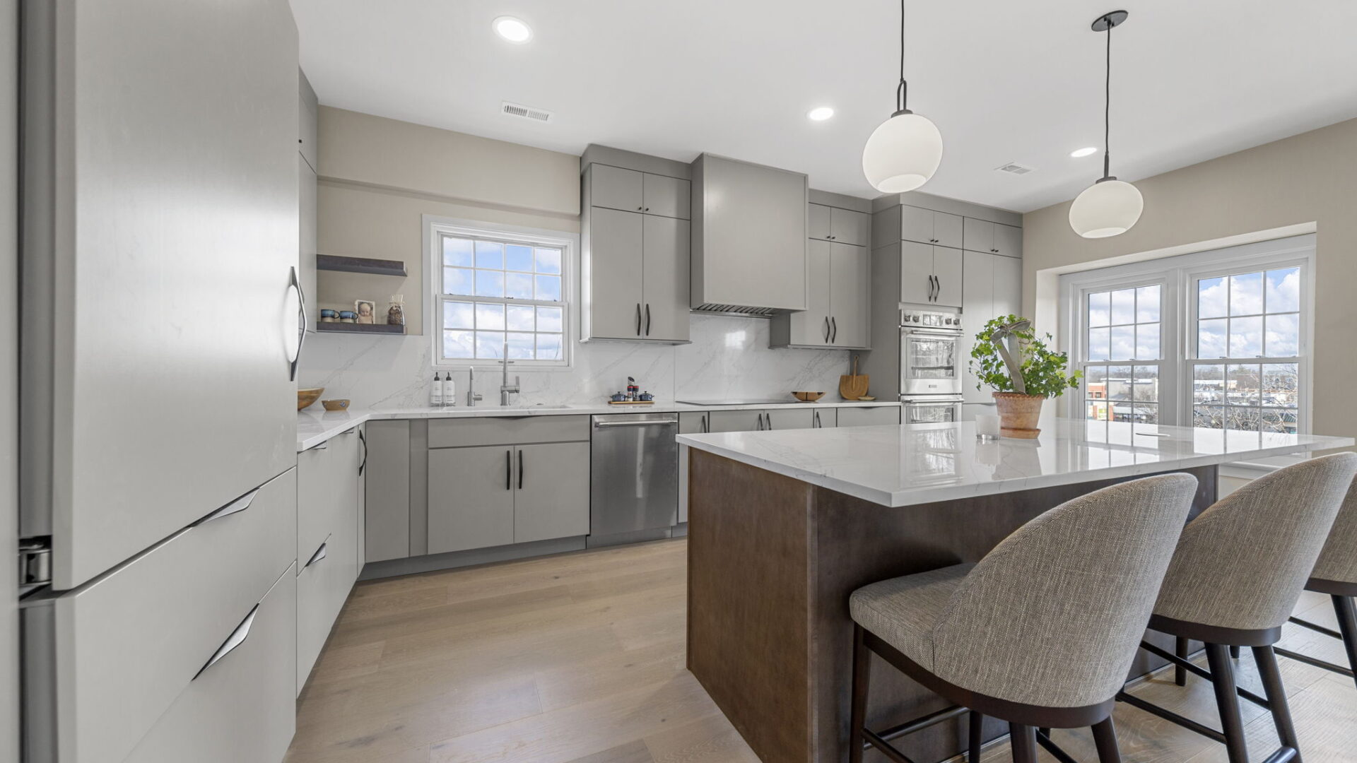 6-web-or-mls--jefferson-ave